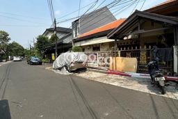 Rumah Mewah Siap Huni LT 202m2 di Tebet, Jakarta Selatan Rumah Mewah Siap Huni LT 202m2 di Tebet, Jakarta Selatan