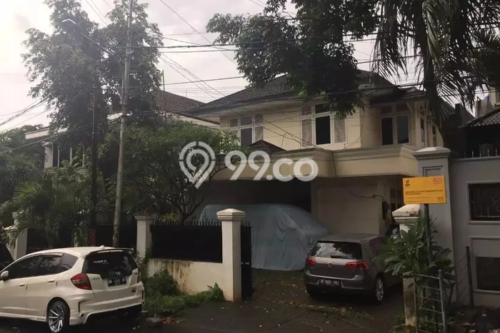 Rumah Eksklusif Dijual LT 555m2 di Menteng, Jakarta Pusat Rumah Eksklusif Dijual LT 555m2 di Menteng, Jakarta Pusat