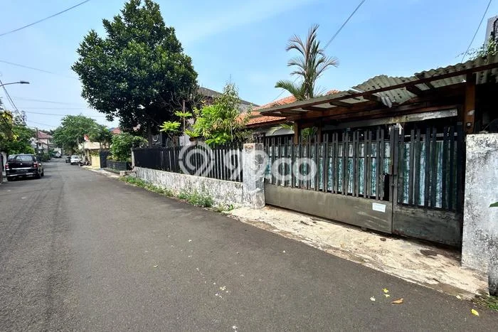 Dijual Hunian Mewah dengan Fasilitas Sekitar Lengkap di Tebet, Jakarta Selatan Dijual Hunian Mewah dengan Fasilitas Sekitar Lengkap di Tebet, Jakarta Selatan