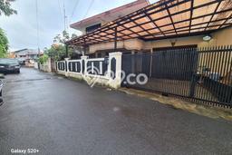 Rumah Elit Modern Siap Huni di Cawang Jakarta Timur Rumah Elit Modern Siap Huni di Cawang Jakarta Timur