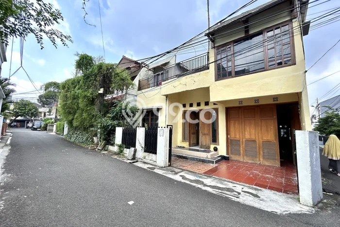 Rumah Mewah Dijual LT 172m2 di Tebet, Jakarta Selatan Rumah Mewah Dijual LT 172m2 di Tebet, Jakarta Selatan