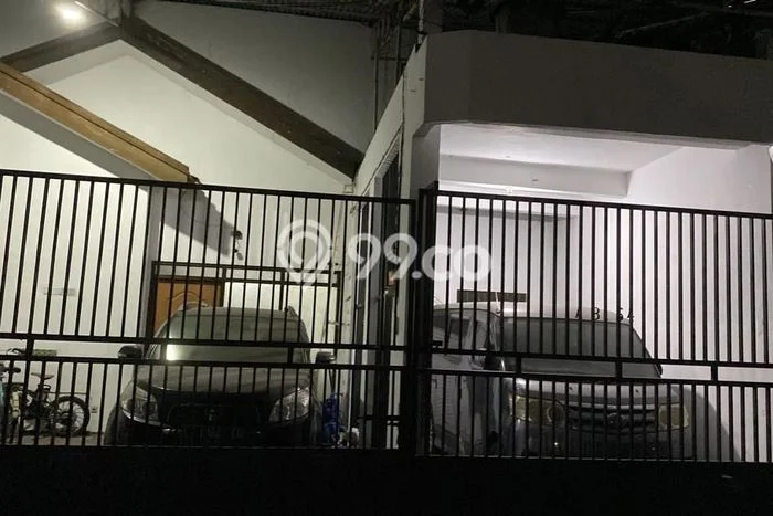 Rumah Modern 3 KT di Semolowaru Surabaya Rumah Modern 3 KT di Semolowaru Surabaya