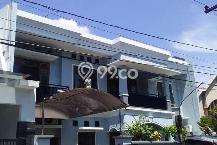 Ready to Use! Luxury House LT 280m2 Desain Elegan di Manyar Ready to Use! Luxury House LT 280m2 Desain Elegan di Manyar