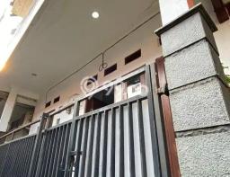 Rumah Nyaman 2 KT LB 70m2 Kondisi Bagus di Lenteng Agung Rumah Nyaman 2 KT LB 70m2 Kondisi Bagus di Lenteng Agung