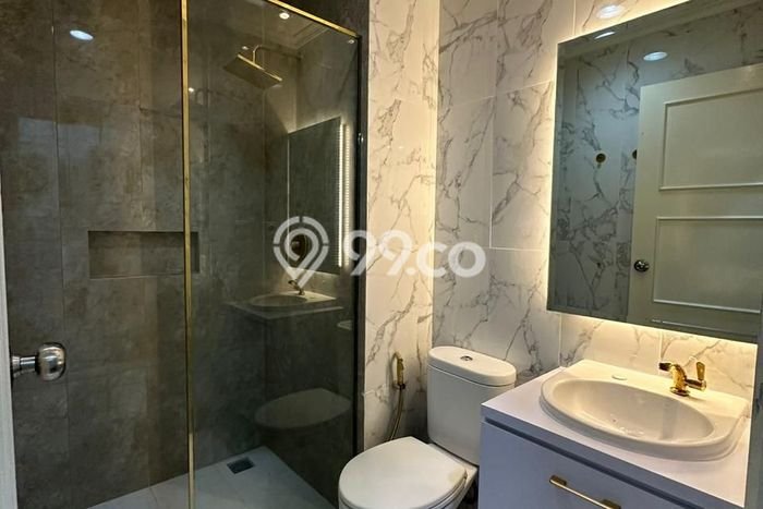 Jarang Ada! Unit Apartemen Hemat di Kelapa Gading, Jakarta Utara 2 Kamar Tidur dan 1 Kamar Mandi Jarang Ada! Unit Apartemen Hemat di Kelapa Gading, Jakarta Utara 2 Kamar Tidur dan 1 Kamar Mandi