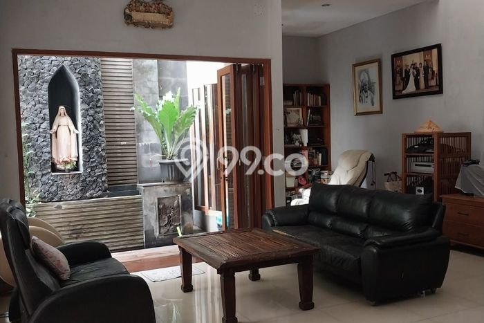Rumah Mewah Dijual LT 233m2 di Kelapa Gading, Jakarta Utara Rumah Mewah Dijual LT 233m2 di Kelapa Gading, Jakarta Utara
