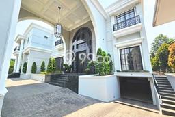 Dijual Rumah Mewah Exclusive di Cilandak, Jakarta Selatan Dijual Rumah Mewah Exclusive di Cilandak, Jakarta Selatan