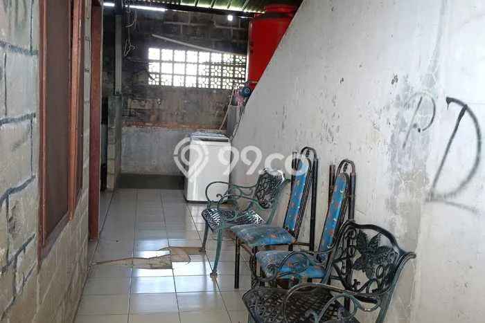 Ruko Dijual di Pamulang LT 133m2, LB 350m2 untuk Investasi Ruko Dijual di Pamulang LT 133m2, LB 350m2 untuk Investasi