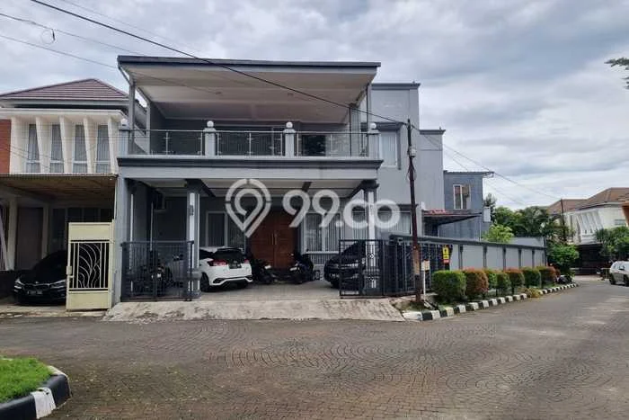 Rumah Luxury Modern Siap Huni di Tanah Sareal Bogor Rumah Luxury Modern Siap Huni di Tanah Sareal Bogor