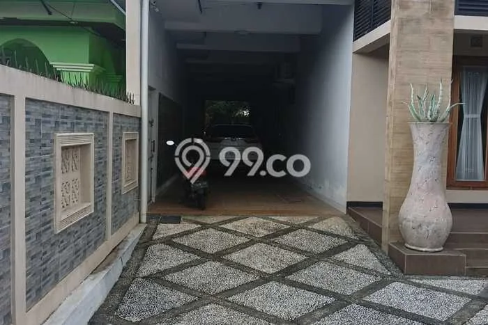 Hot Offer Hunian Mewah Ideal dan Luas di Gunung Pati, Semarang Hot Offer Hunian Mewah Ideal dan Luas di Gunung Pati, Semarang