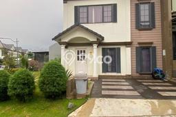 Disewakan! Rumah 3 Kamar Tidur &
2 Kamar Mandi di Rancamaya, Bogor Disewakan! Rumah 3 Kamar Tidur &
2 Kamar Mandi di Rancamaya, Bogor