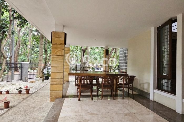Rumah Luxury Modern Siap Huni di BSD Tangerang Rumah Luxury Modern Siap Huni di BSD Tangerang