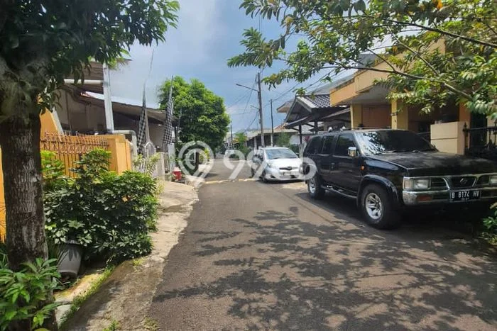 Kost Dijual di Jelupang dengan 15 KT dan Luas 290m2 Kost Dijual di Jelupang dengan 15 KT dan Luas 290m2