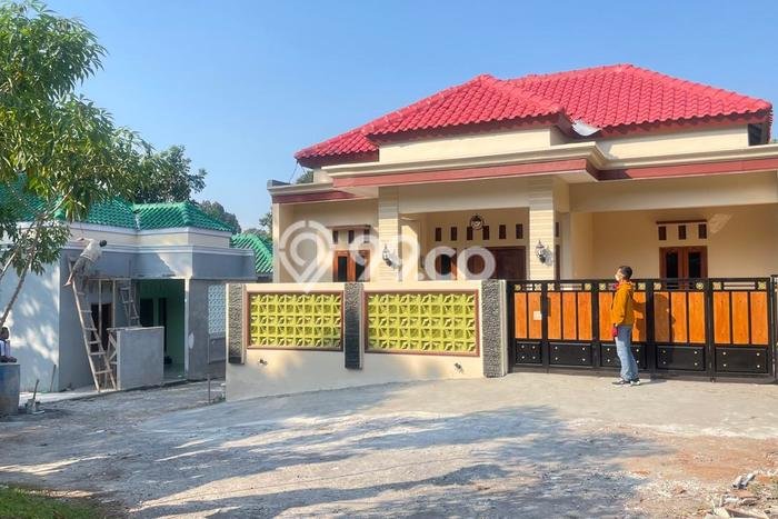 Jual Rumah Minimalis Bagus Punya 3 KT di Gunung Pati Semarang SHM Jual Rumah Minimalis Bagus Punya 3 KT di Gunung Pati Semarang SHM