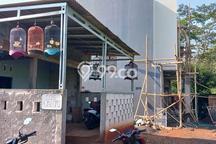 Rumah 8 KT 8 KM di Lokasi Strategis Gunung Pati, Semarang Rumah 8 KT 8 KM di Lokasi Strategis Gunung Pati, Semarang