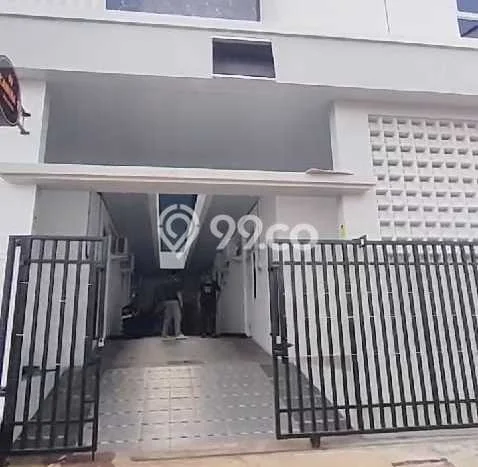 Kos-kosan Dijual di Gunung Pati, Semarang dengan 18 Kamar Tidur, 18 Kamar Mandi Kos-kosan Dijual di Gunung Pati, Semarang dengan 18 Kamar Tidur, 18 Kamar Mandi