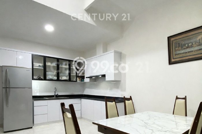 Siap Huni Hunian Elit 4 Kamar di Kelapa Gading Dekat ke Mana Saja Siap Huni Hunian Elit 4 Kamar di Kelapa Gading Dekat ke Mana Saja