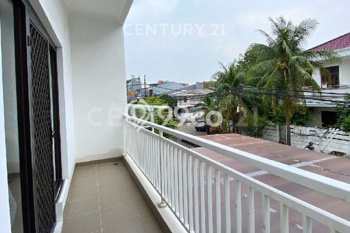 Siap Huni Hunian Elit 4 Kamar di Kelapa Gading Dekat ke Mana Saja Siap Huni Hunian Elit 4 Kamar di Kelapa Gading Dekat ke Mana Saja