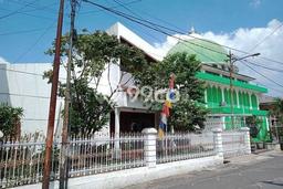 Dijual Hunian Rumah Terawat 5 KT di Turangga, Bandung Dijual Hunian Rumah Terawat 5 KT di Turangga, Bandung