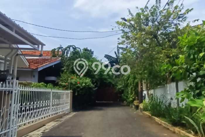 For Sale! Luxury House LT 186m2 Desain Modern di Tomang For Sale! Luxury House LT 186m2 Desain Modern di Tomang