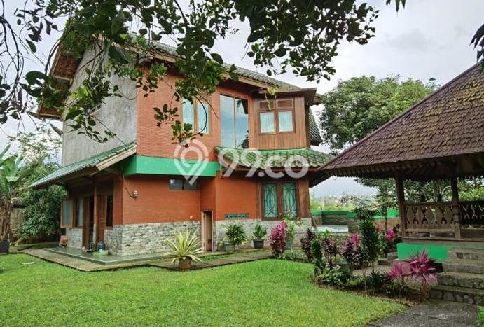 Hunian Mewah Siap Huni LT 800m2 di Megamendung, Bogor Hunian Mewah Siap Huni LT 800m2 di Megamendung, Bogor