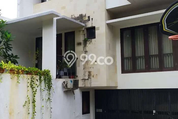 Hunian Mewah LB 260m2 Siap Pakai Desain Elegan di Pondok Labu, Jakarta Selatan Hunian Mewah LB 260m2 Siap Pakai Desain Elegan di Pondok Labu, Jakarta Selatan
