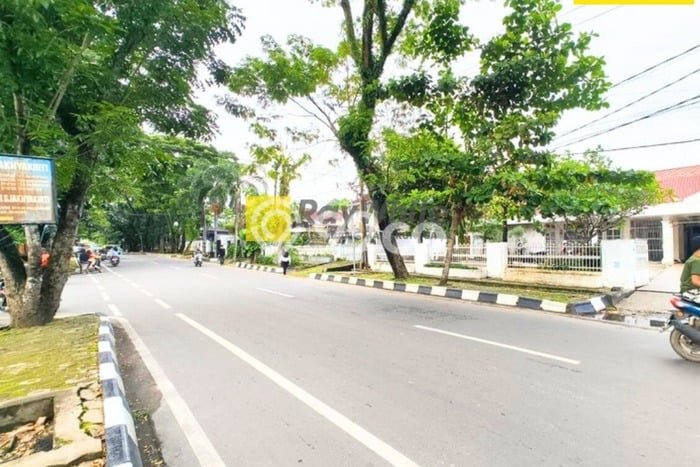 Siap Huni Hunian Elit 8 Kamar di Bukit Kecil Dekat ke Mana Saja Siap Huni Hunian Elit 8 Kamar di Bukit Kecil Dekat ke Mana Saja