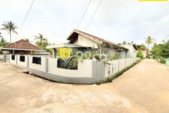 Dijual Cepat Rumah Bagus Siap Huni LB 145m2 di Kalidoni, Palembang Dijual Cepat Rumah Bagus Siap Huni LB 145m2 di Kalidoni, Palembang