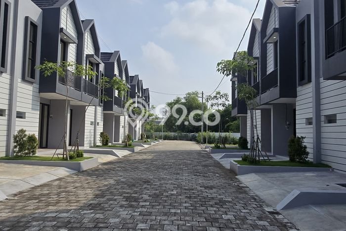 Jual Rumah Strategis Bagus Punya 3 KT di Rungkut Surabaya - Jual Rumah Strategis Bagus Punya 3 KT di Rungkut Surabaya -