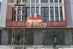 FOR RENT! Ruko di Kota Wisata Cocok untuk Bisnis 385m2 FOR RENT! Ruko di Kota Wisata Cocok untuk Bisnis 385m2