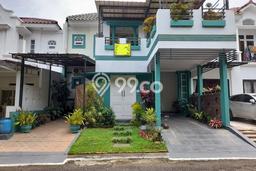 PROPERTI PILIHAN! Rumah Asri area Legenda Wisata, LT 135m² Bangunan 117m² PROPERTI PILIHAN! Rumah Asri area Legenda Wisata, LT 135m² Bangunan 117m²