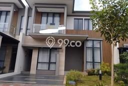 Dijual Rumah Luas Megah Dengan View Cantik di Kota Wisata, Bogor Dijual Rumah Luas Megah Dengan View Cantik di Kota Wisata, Bogor