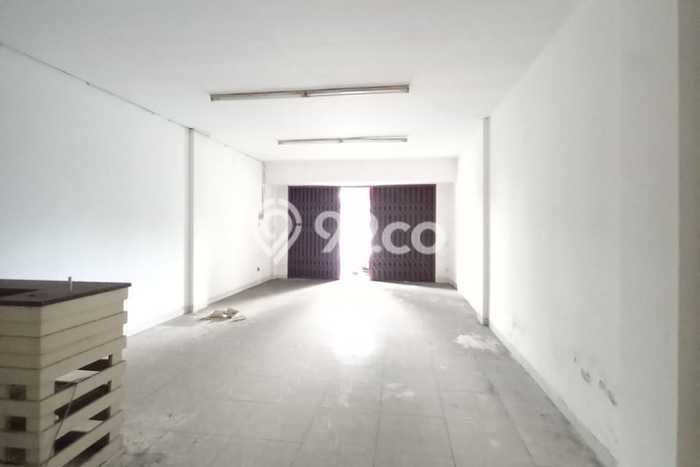 Ruko Dijual di Banjar LT 75m2 & LB 190m2 Lokasi Terbaik! Ruko Dijual di Banjar LT 75m2 & LB 190m2 Lokasi Terbaik!