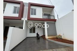 Rumah Strategis Minimalis Lb 140m2 di BSD, Tangerang Selatan Rumah Strategis Minimalis Lb 140m2 di BSD, Tangerang Selatan
