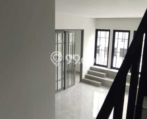 Dijual Rumah Premium dengan Fasilitas Sekitar Komplit di BSD, Tangerang Selatan Dijual Rumah Premium dengan Fasilitas Sekitar Komplit di BSD, Tangerang Selatan