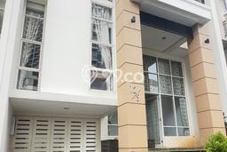 Rumah Elit Modern Tanpa Renovasi di Ancol Jakarta Utara Rumah Elit Modern Tanpa Renovasi di Ancol Jakarta Utara