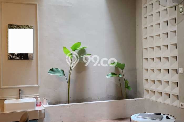 For Sale Rumah 3 Kamar Lokasi Ideal Bagus dan Strategis di BSD For Sale Rumah 3 Kamar Lokasi Ideal Bagus dan Strategis di BSD