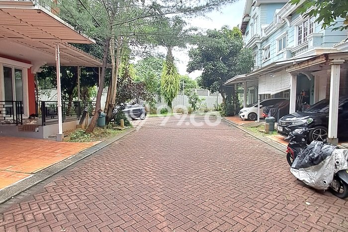 Rumah Luas Asri 3 KT Siap Huni di Gading Serpong Tangerang Rumah Luas Asri 3 KT Siap Huni di Gading Serpong Tangerang