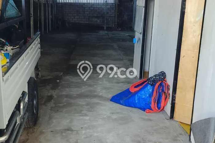 FOR RENT! Gudang di Peguyangan Kaja Cocok untuk Bisnis 200m2 FOR RENT! Gudang di Peguyangan Kaja Cocok untuk Bisnis 200m2
