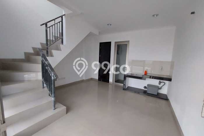 PRIME LOCATION! Rumah di Pantai Indah Kapuk 2, 2 KT, Lingkungan Strategis, LT 450m² Bangunan 900m² PRIME LOCATION! Rumah di Pantai Indah Kapuk 2, 2 KT, Lingkungan Strategis, LT 450m² Bangunan 900m²