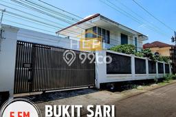 Rumah Luxury Modern Tanpa Renovasi di Bukit Sari Semarang Rumah Luxury Modern Tanpa Renovasi di Bukit Sari Semarang