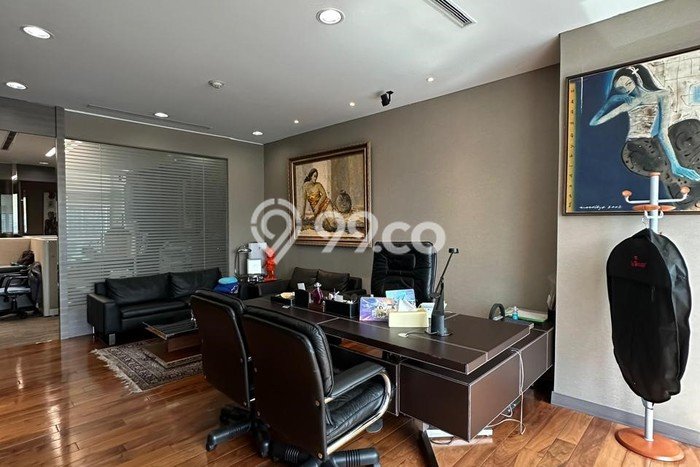 Untuk Dijual! Kantor di Senayan Jakarta Selatan LT 221m2 / LB 221m2 Kawasan Bisnis Untuk Dijual! Kantor di Senayan Jakarta Selatan LT 221m2 / LB 221m2 Kawasan Bisnis
