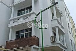 Ruko Dijual di Kawasan Kebayoran Lama, Jakarta Selatan Harga Kompetitif Ruko Dijual di Kawasan Kebayoran Lama, Jakarta Selatan Harga Kompetitif