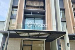 Disewakan! Rumah 3 Kamar Tidur &
3 Kamar Mandi di BSD City, Tangerang Disewakan! Rumah 3 Kamar Tidur &
3 Kamar Mandi di BSD City, Tangerang