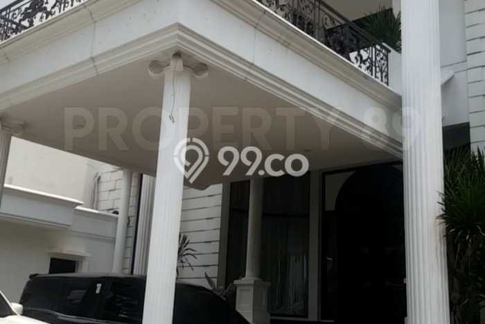 Hunian Mewah Siap Huni LT 925m2 di Menteng, Jakarta Pusat Hunian Mewah Siap Huni LT 925m2 di Menteng, Jakarta Pusat