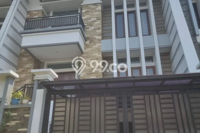 For Sale! Premium House LT 144m2 Desain Elegan di Pantai Indah Kapuk For Sale! Premium House LT 144m2 Desain Elegan di Pantai Indah Kapuk
