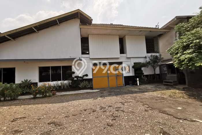 Gudang Disewa di Bandung dengan LB 2200m2 Area Komersial Ramai Gudang Disewa di Bandung dengan LB 2200m2 Area Komersial Ramai