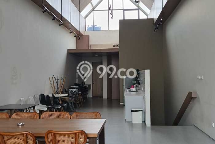 Sewa Ruko 3 Lantai di Mekar Wangi, Bandung Sewa Ruko 3 Lantai di Mekar Wangi, Bandung