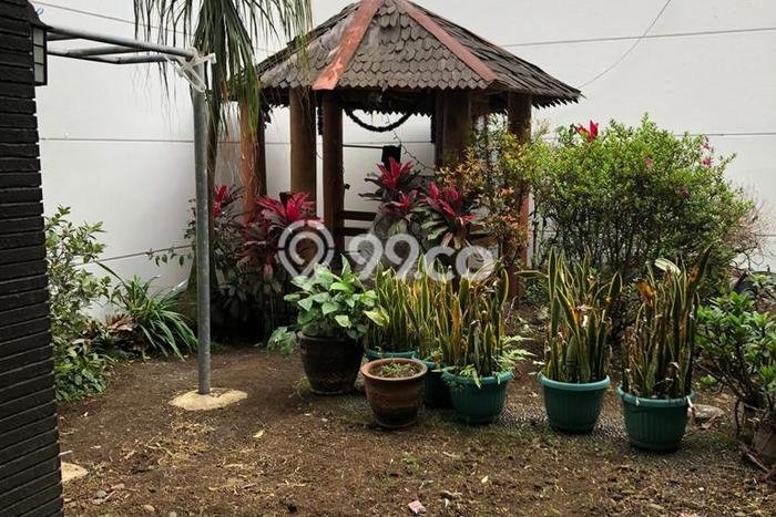 Jual Rumah Luas Elegan Dengan View Eksklusif di Mekar Wangi, Bandung Jual Rumah Luas Elegan Dengan View Eksklusif di Mekar Wangi, Bandung