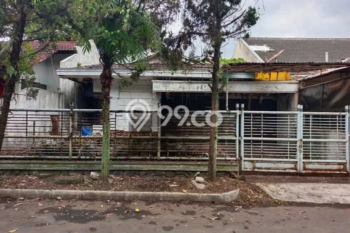 Rumah di Bandung Kondisi Baik Minimalis Dekat Fasilitas Publik Rumah di Bandung Kondisi Baik Minimalis Dekat Fasilitas Publik